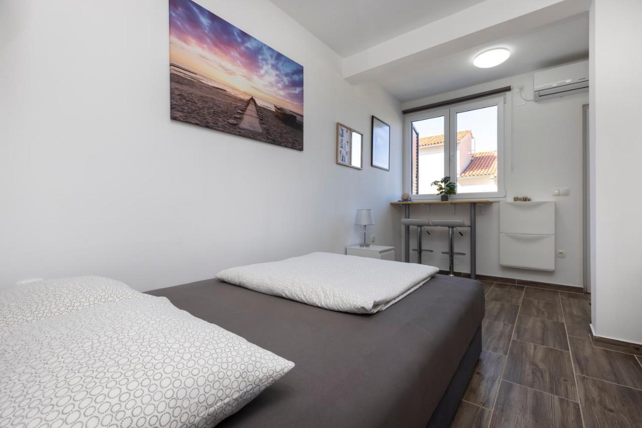 Studio Apartment Pinetree - Mali Losinj Luaran gambar